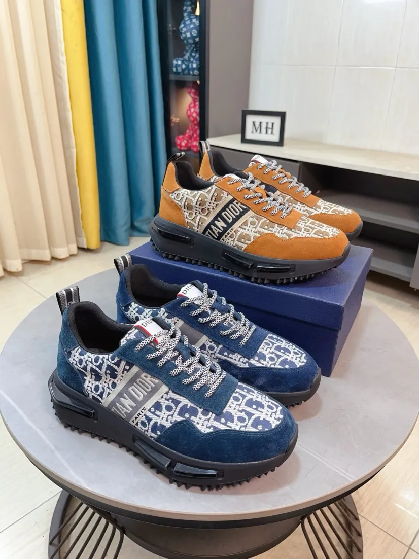 Ex-factory price 438🌹🌹【Dior】Best-selling model, world premiere on official website🔝High-end brand of men's shoes, latest series on official website: The upper is made of imported cowhide with specially designed fabrics➕Mesh breathable lining. Make walking more convenient and comfortable! Compared with the official quality, Midea’s 1:1 replica. Create a fashionable personality to set off your uniqueness! A must-have for trendy men! Classic style. Men's sizes: 38-44.